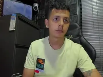 Chaturbate Free Live Porn of g_lincoln