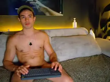 Chaturbate Best live sex cam show of maisonbastian