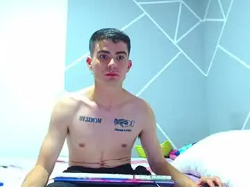 Chaturbate Free Porn Cam of zac_efront