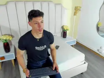 Chaturbate Watch Live Sex Cams of angelsbeaumont