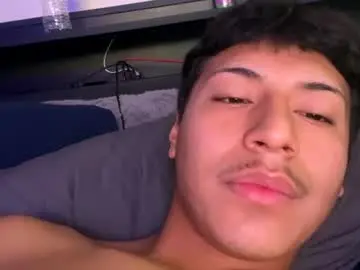 Chaturbate Live Sex Cam of ricoo4u