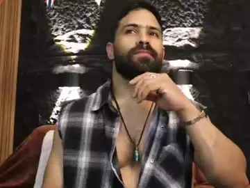 Chaturbate Nude Webcam of leo_diaz01