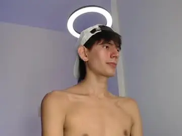 Chaturbate Free Porn Cam of im_davo23