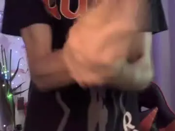 Chaturbate Free Live Porn of davidhumbee