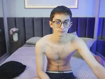 Chaturbate Best Webcam of ronbevs