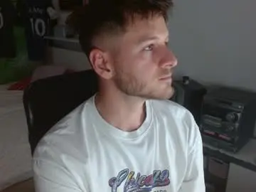 Chaturbate Free Live Porn of freddy_star