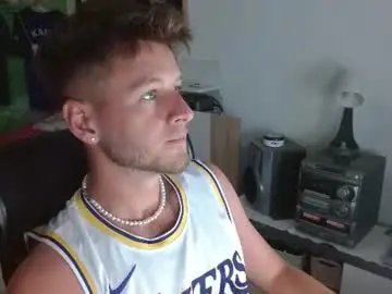 Chaturbate Sex Cam of freddy_star