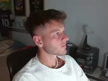 Chaturbate Free Porn Cam of freddy_star