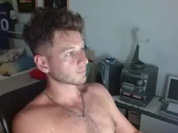 Chaturbate Live Sex Cam of freddy_star