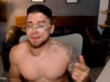 Chaturbate Adult Video Chat of mike_montoya
