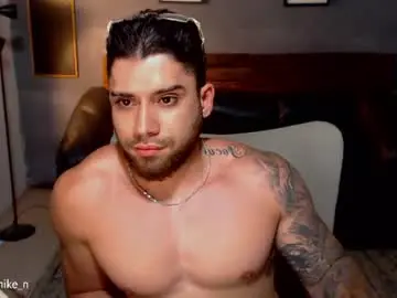 Chaturbate Sex Chat of mike_montoya