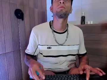 Chaturbate Nude Webcam of drakeneumann