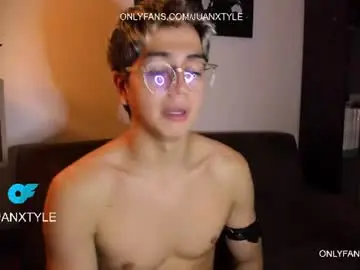 Chaturbate Nude Webcam of juancamroom