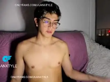 Chaturbate Nude Webcam of juancamroom