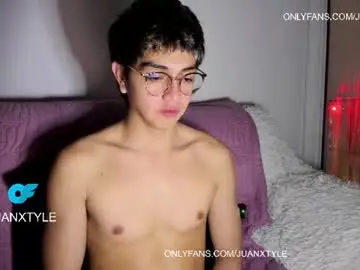 Chaturbate Private Sex Chat of juancamroom