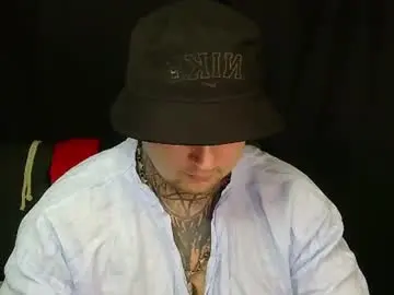 Chaturbate Sex Chat of devilwithtats