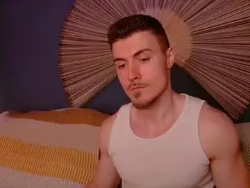 Chaturbate Watch Live Sex Cams of eddieds