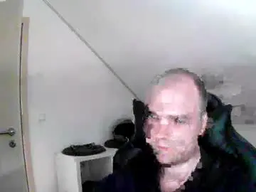 Chaturbate Live Sex Cam of j_german783377
