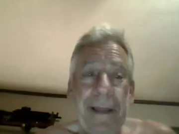Chaturbate Live Porn of lickmysnowballs