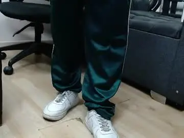 Chaturbate Live Sex of robert_kingg