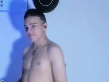 Chaturbate Sex Chat of wyatt_smith71