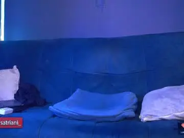 Chaturbate Live Sex Cam of dantesatrianii