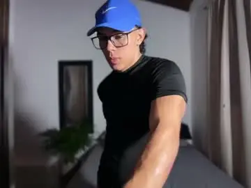Chaturbate Watch Live Sex Cams of joulianogreco1