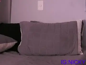 Chaturbate Watch Live Sex Cams of alan_morrys