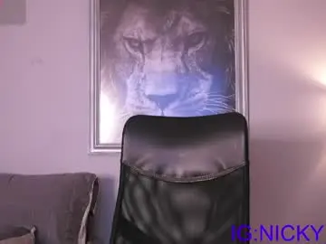 Chaturbate Watch Live Sex Cams of alan_morrys