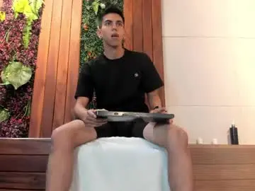 Chaturbate Free Live Porn of lucca_moreti