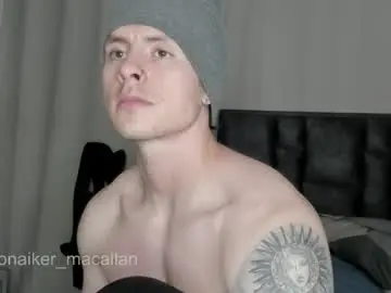 Chaturbate Watch Live Sex Cams of jhonny_macallan