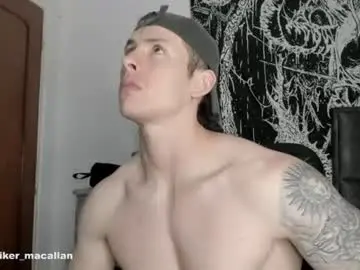 Chaturbate Live Porn of jhonny_macallan
