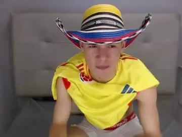 Chaturbate Watch Live Sex Cams of kevin_tupe