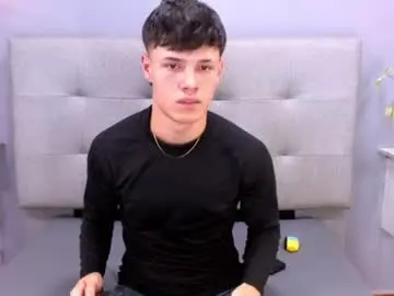 Chaturbate Watch Live Sex Cams of kevin_tupe