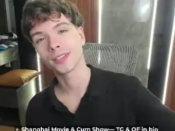 Chaturbate Adult Webcams of calvin_loves_you