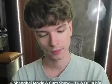 Chaturbate Best live sex cam show of calvin_loves_you
