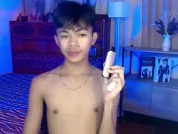 Chaturbate Live Sex Cam of horny_joshxxx