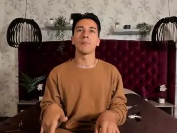 Chaturbate Adult Webcams of andyjoy_