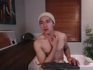 Chaturbate Watch Live Sex Cams of andyjoy_