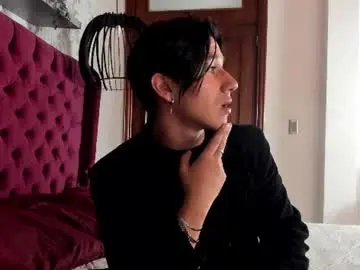 Chaturbate Free Porn Cam of andyjoy_