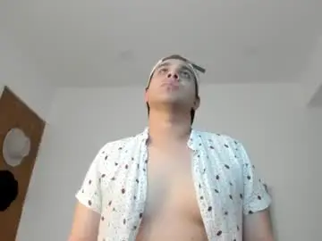 Chaturbate Free Live Porn of latin_boy_surprise