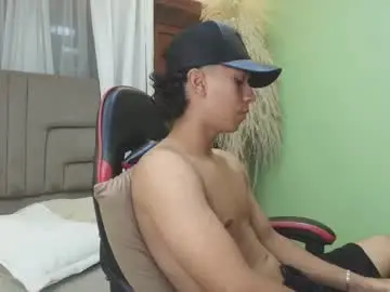 Chaturbate Best live sex cam show of ricky_backus