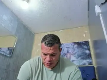 Chaturbate Best live sex cam show of tyleer_scot