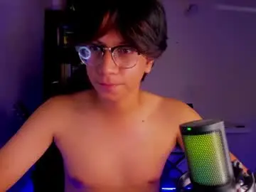 Chaturbate Best live sex cam show of literateboy