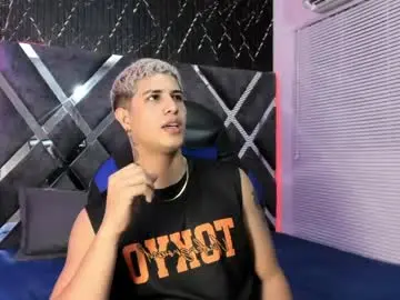 Chaturbate Sex Chat of iron_king7