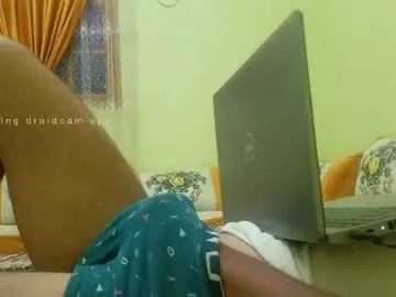Chaturbate Free Porn Cam of avrilogx