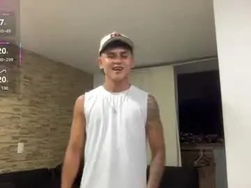 Chaturbate Watch Live Sex Cams of bob_pettersonn