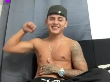 Chaturbate Adult Webcam of bob_pettersonn