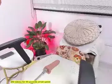 Chaturbate Watch Live Sex Cams of criss_evanss1