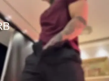 Chaturbate Free Porn Cam of dantecoppolaa